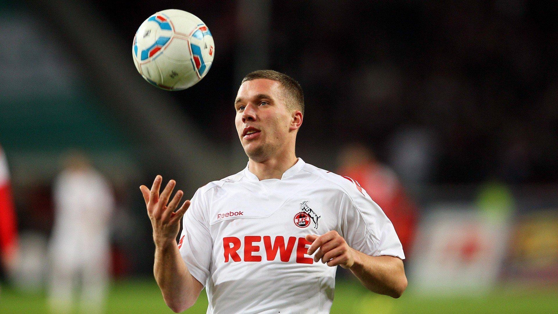 罗纳尔多力挺内马尔,他是巴西队无可替代的进攻核心